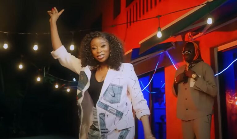 Adiouza – Réseaux sociaux Guest. Samba Diarra (Clip Officiel)