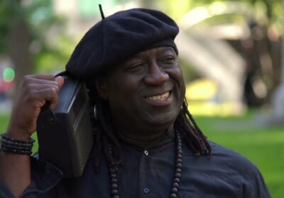 Élage Diouf – TOLOUWAY (vidéoclip officiel)