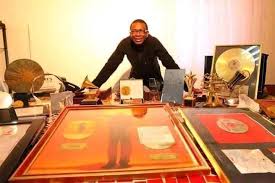 Youssou N’Dour : Septième nomination Grammy pour Éclairer le monde, après deux triomphes historiques !