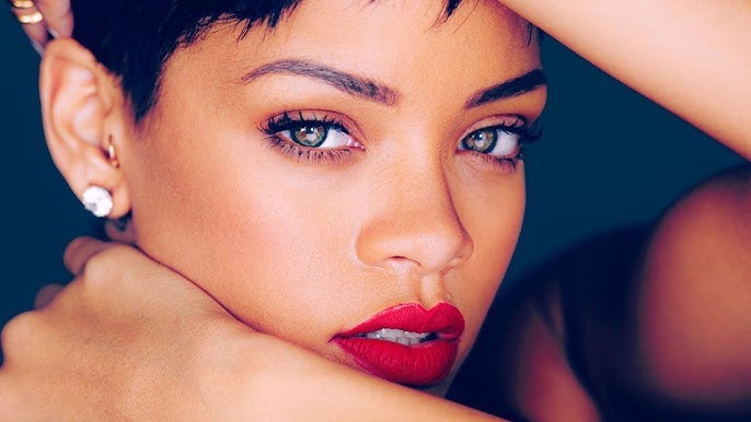 Rihanna – I’M STILL STRONG (créée par un fan)