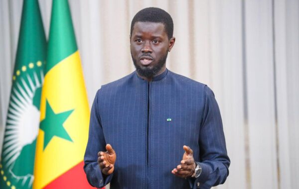 Diomaye entame des consultations historiques avec les anciens Premiers ministres